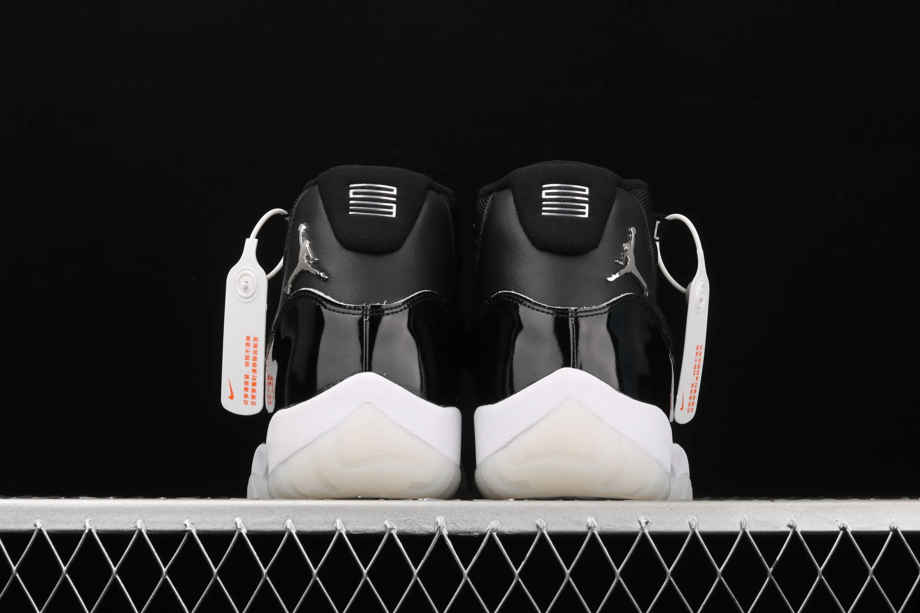 All Categories Air Jordan Jordan Series Basketball Shoes Air Jordan 11 J Edition Air Jordan 11 "25th Anniversary" AJ11 Joe 11 Devil II Genuine Standard Real Carbon CT8012-011